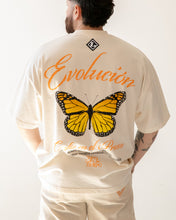 Load image into Gallery viewer, Evolución Butterfly Graphic Tee