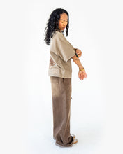 Load image into Gallery viewer, Esta Es Mi Tierra Graphic Tee