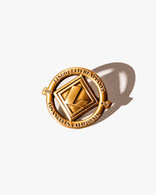 Load image into Gallery viewer, Lingo Compass Pin
